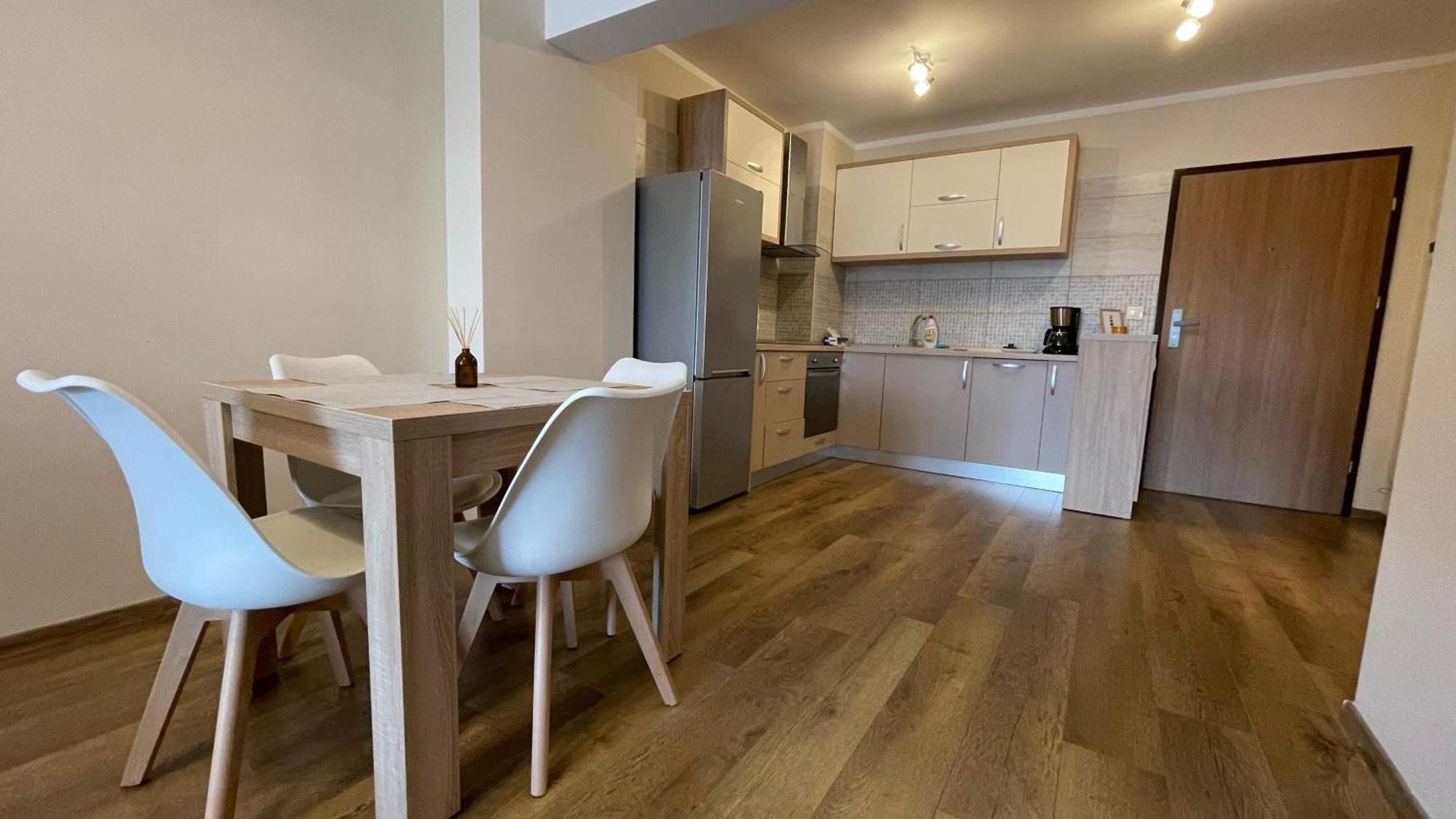 Ad Apartments Cluj-Napoca Rum bild